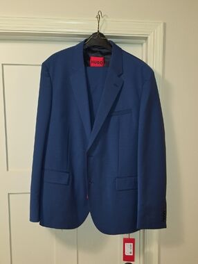 Brand New HUGO Men's Suit